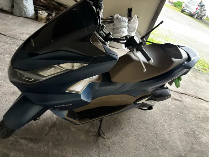 PCX 160 DLX ABS