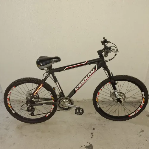 Bicicleta cannon extreme/ quadro em alumínio
