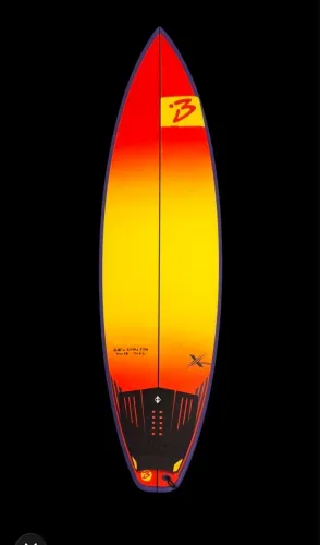 Prancha de Surf 6?8 41,6L, com quilha, deck e leash