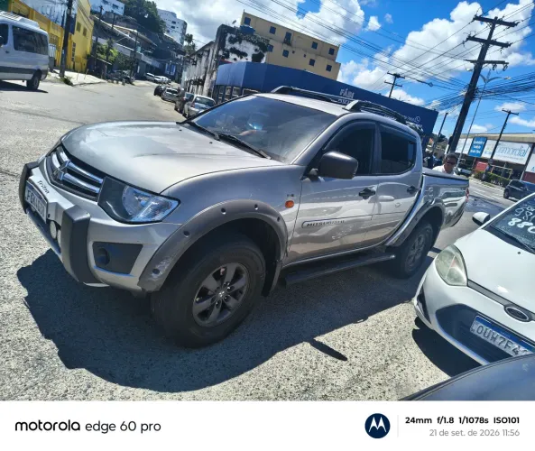 Mitsubishi L200 Triton HPE 3.2 CD TB Int.diesel MEC 2013