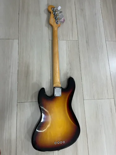 Contrabaixo Fender 4C