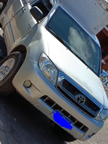Toyota Hilux CS D4-d 4X2 2.5 16V 102cv TB Dies. 2008