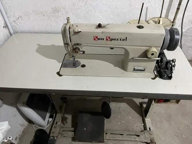 Máquina de costura industrial Sun Special
