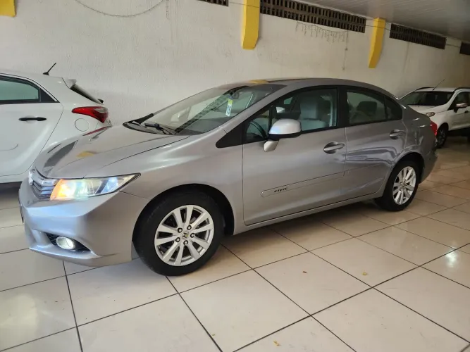 Honda Civic Sedan LXS 1.8/1.8 Flex 16V Aut. 4P 2015