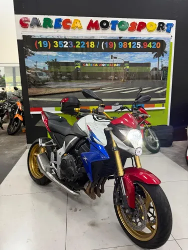 HONDA CB 1000R