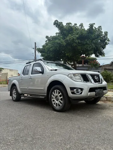 Nissan Frontier SL CD 4X4 2.5tb Diesel AUT 2014