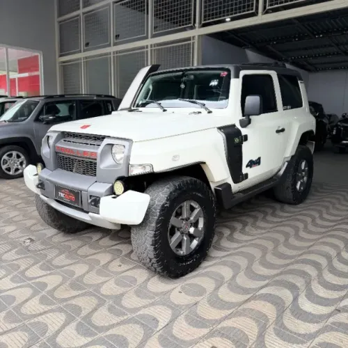 Troller T-4 4X4 3.2 20V TDI Cap. Rígida Diesel 2015