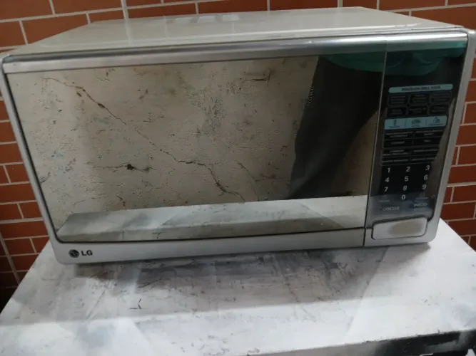 Microondas LG ESPELHADO