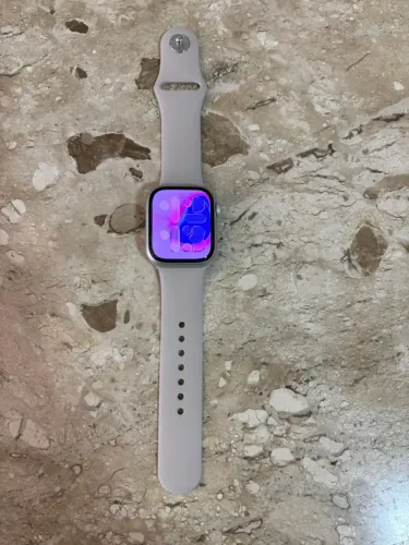 Apple watch série 7, 41mm, 75% de bateria sem arranhões 