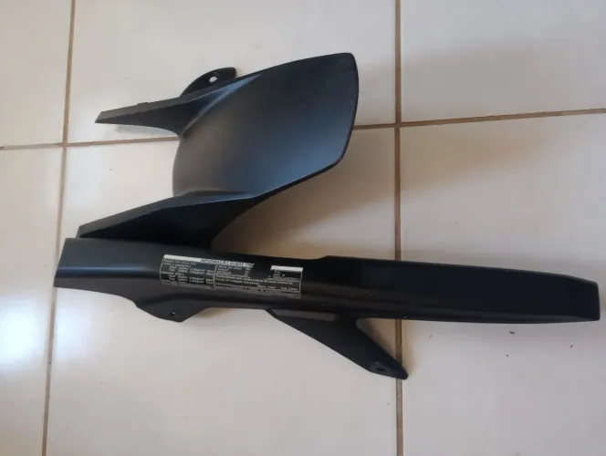 Paralama traseiro cb650f 2015