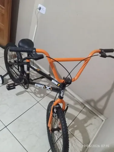 Bicicleta Pro X Série 1
