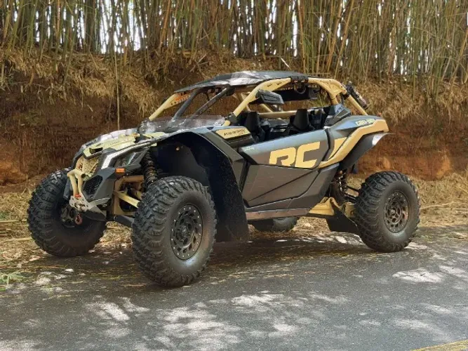 Vende -se UTV Can - Am Maverick X3 XRC