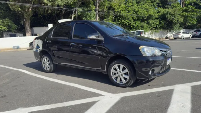 Toyota Etios XLS Sedan 1.5 Flex 16V 4P Aut. 2017