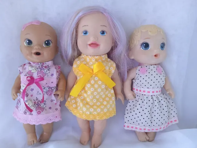 Roupa para boneca baby alive e similares.