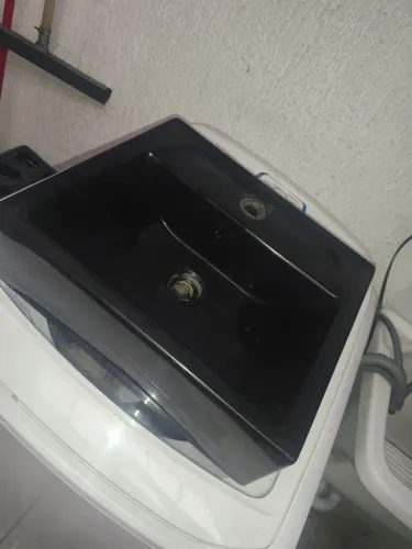 Cuba de apoio para banheiro preta