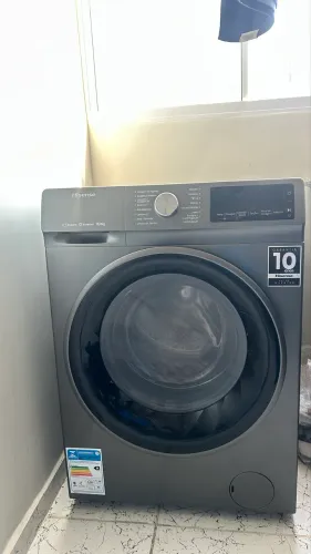 Lava e Seca Hisense (para vender as peças)