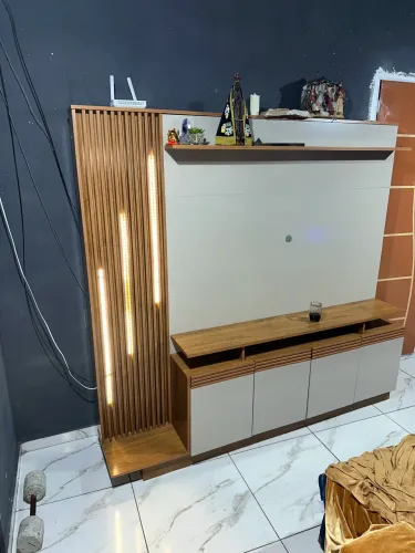 Rack Painel Ripado com LED Moderno para TV ? Excelente Estado