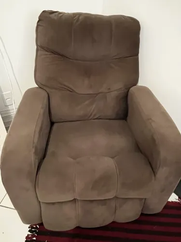 Excelente Poltrona para venda
