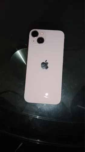 Celular iPhone 13