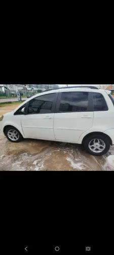 Fiat Idea Attractive 1.4 Fire Flex 8V 5P 2012