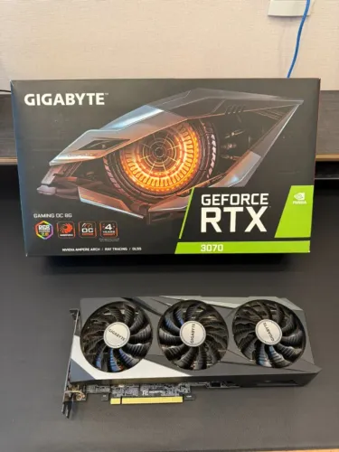 Placa de Vídeo Gigabyte GeForce RTX 3070 Gaming OC 8GB GDDR6 - Excelente Estado