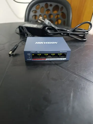 SWITCH PEO HIKVISION