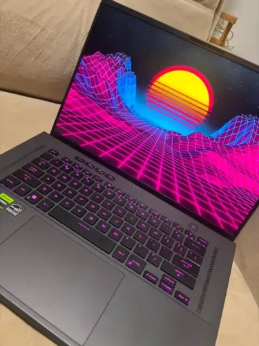 Notebook Asus Rog Zephyrus G16 - RTX 4070 - 48GB Ram SSD 1tb