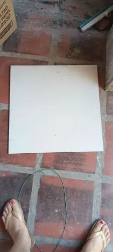 Lajota são 9 50x50 e 5 38x38