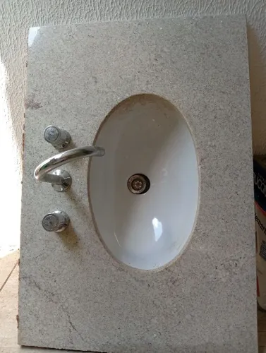 Bancada em granito 80x55cm