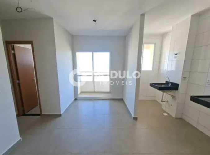 Apartamento disponível para locação no bairro Shopping Park.
