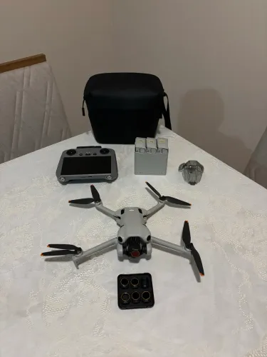 Drone DJI mini 4 pro Fly More Plus