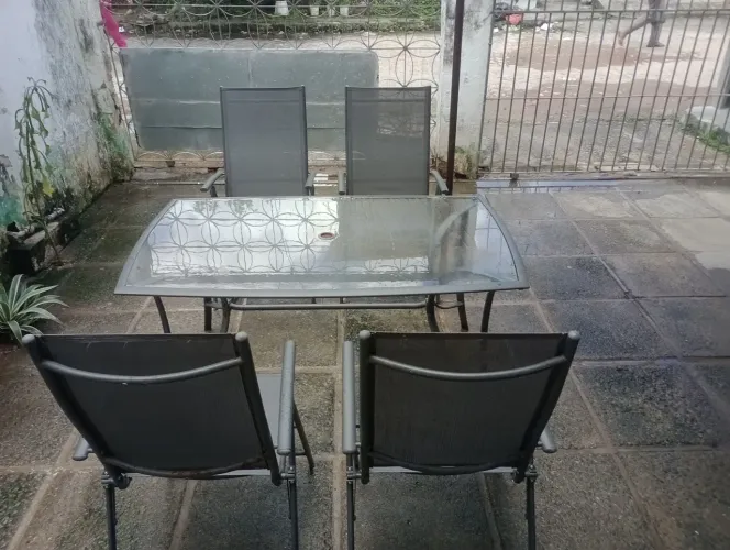 Conjunto de mesa cadeiras de praia/piscina