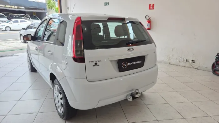 Ford Fiesta S 1.0 8V Flex 5P 2014