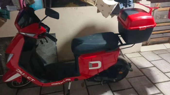 Scooter elétrica