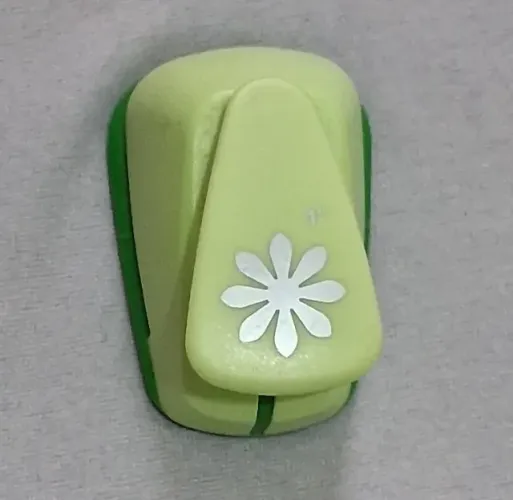 Furador Letack Craft 8 Pétalas 2,5cm