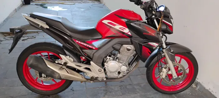 CB TWISTER 250