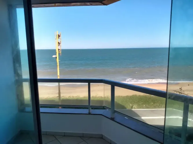 Apartamento com 4 quartos em Cavaleiros - Macaé - RJ