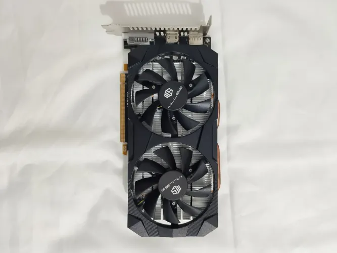 Placa de vídeo RX 580 8GB GDDR5 2048 SP COM DEFEITO
