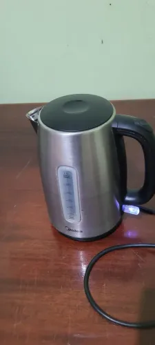 Chaleira Elétrica Midea 1.7L Inox (110V) - Perfeita para quem está sem fogão!