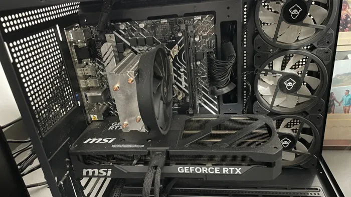 KIT DDR5 - Processador i5 14400f + placa mãe Asus H610 A