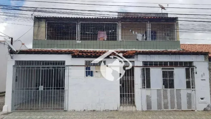 Casa com 5 quartos à venda por R$ 380.000 - Luzia - Aracaju/SE