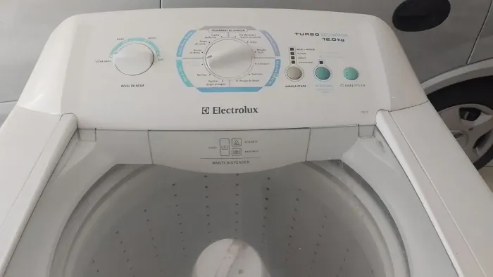 Máquina Electrolux 12kg funciona perfeitamente testo na hora