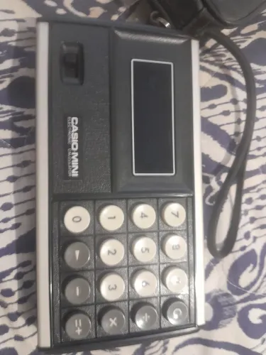 Casio Mini Cm 601 - calculadora 1973 nunca usada