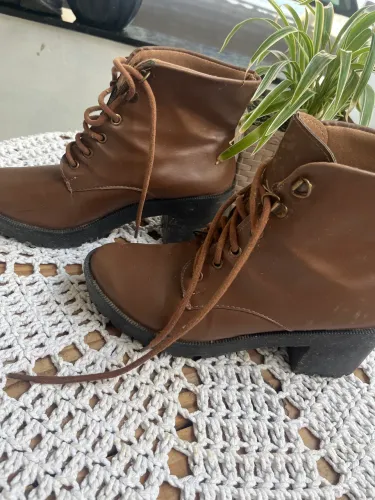 Bota Marron
