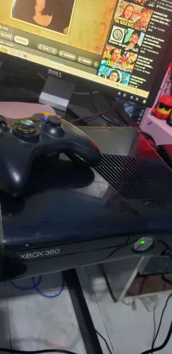 Xbox 360 Black piano