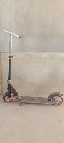 Patinete vende se