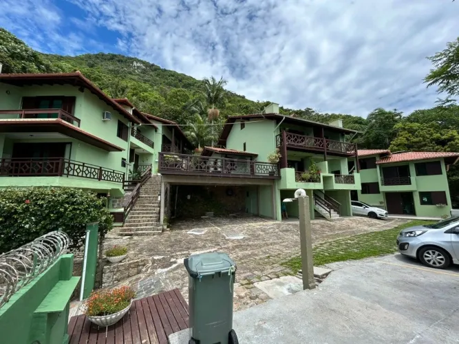 Pousada na praia da Solidão com Excelentes apartamentos