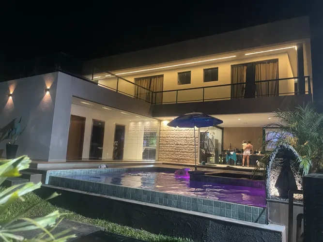 Mansão no condomínio balneário quintas do lago ?Na represa de Carmo cajuru?