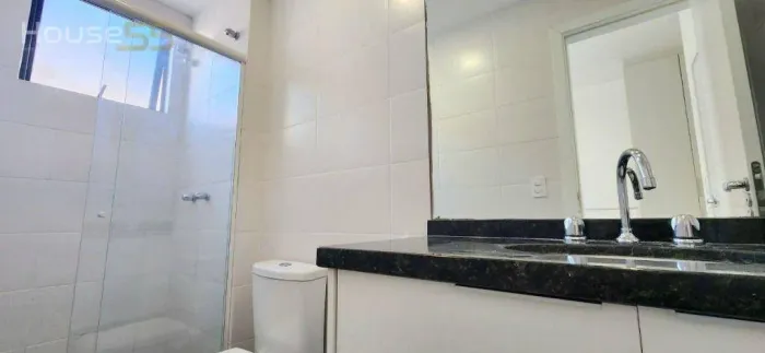 Apartamento com 3 dormitórios para alugar, 74 m² por R$ 4.130,00/mês - Guaíra - Curitiba/P