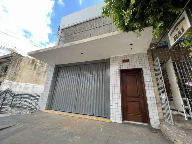 Casa, 288m², 3/4, sacada em São brás.